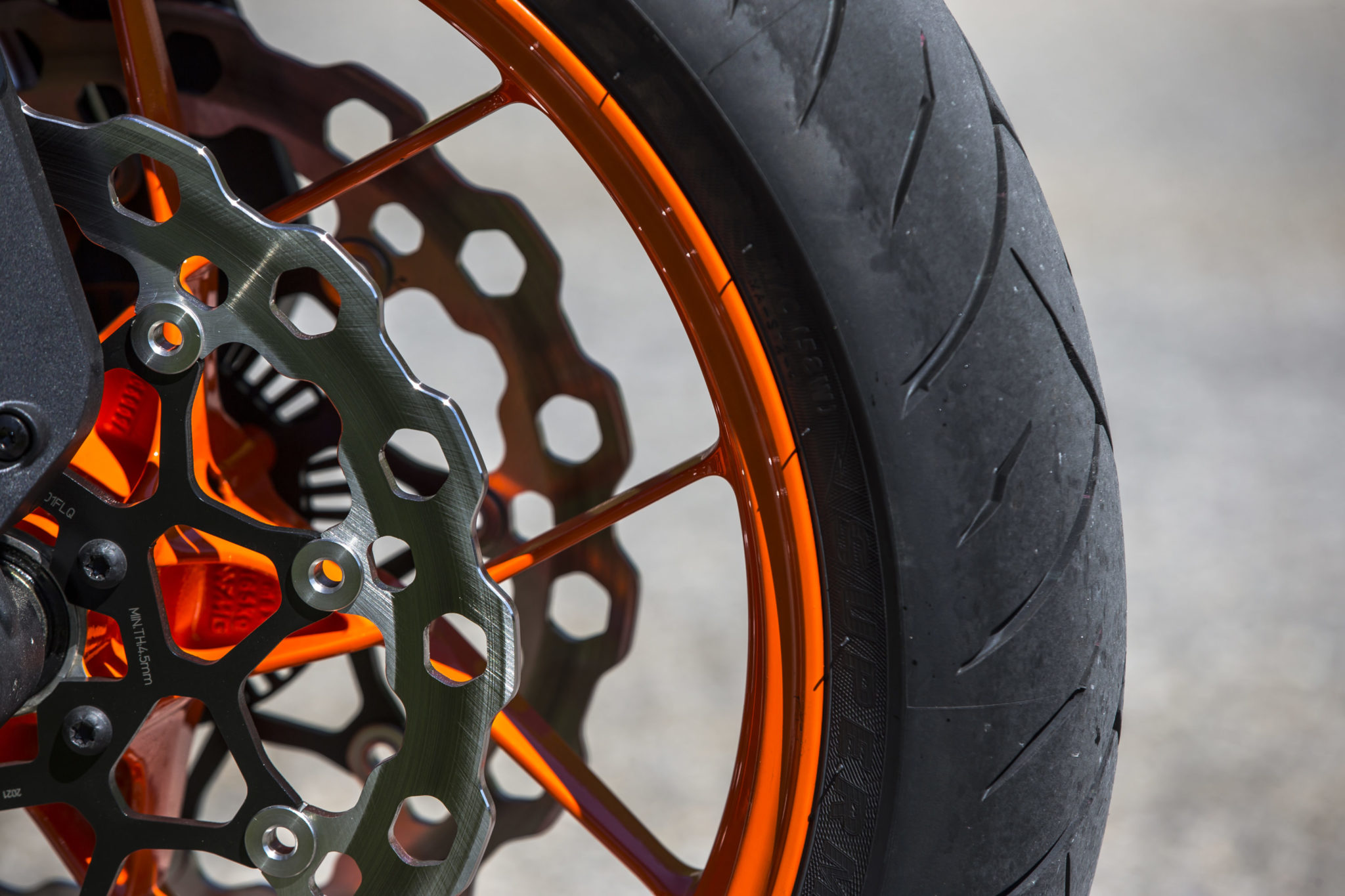 GALFER PRESENTS ITS CATALOGUE OF CUBIQ® BRAKE DISCS FOR MOTORCYCLES